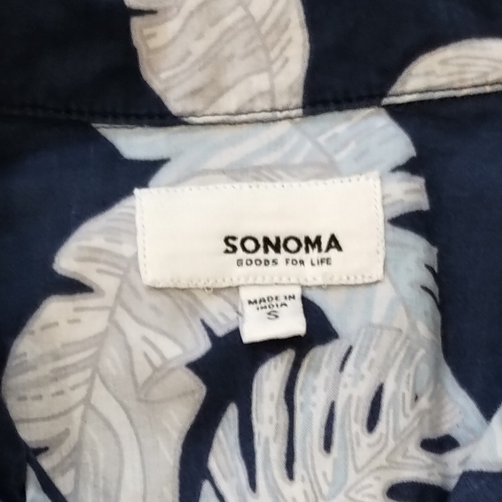 SONOMA Leaf Print Vacation Shirt Blue & White Hawaii Casual Shirts Boy button up - Picture 6 of 11
